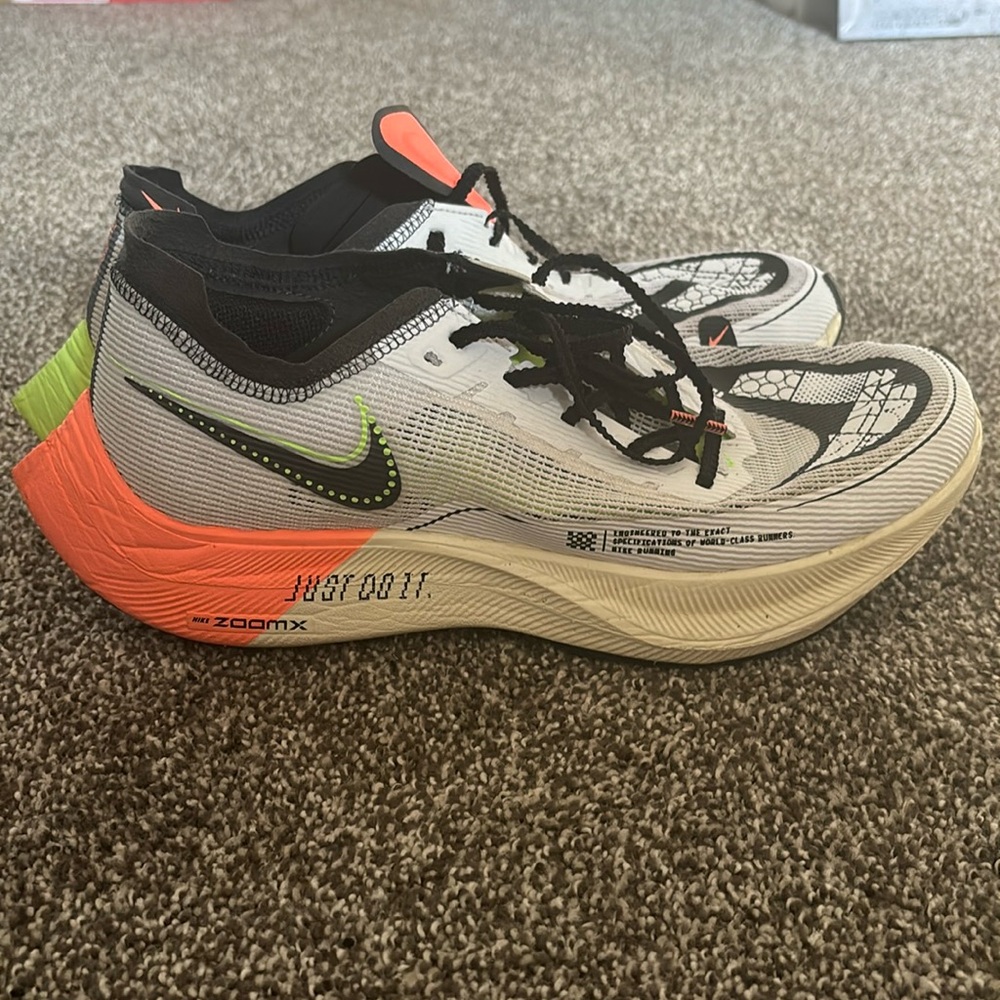 Nike VaporFly Next 2% Coconut Milk Ghost Green Bright Crimson